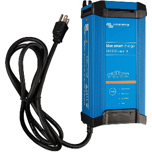 Victron-Energy-Victron-Blue-Smart-IP22-24VDC-8A-1-Bank-120V-Charger---Dry-Mount---BPC240845102 BPC240845102
