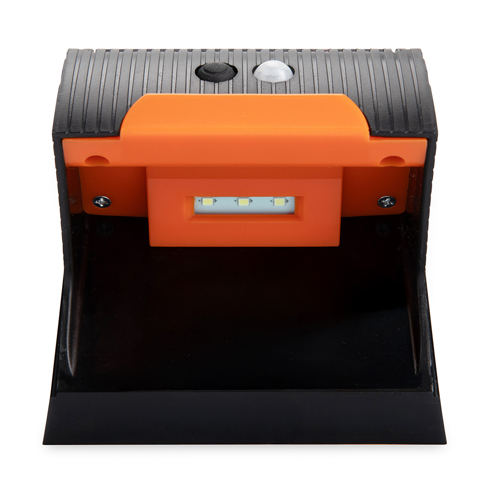 Camco RV Bumper Cap Solar Light 3
